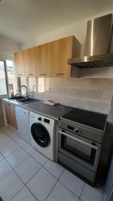 Appartement Lumineux Et Central Propriano  Exterior foto